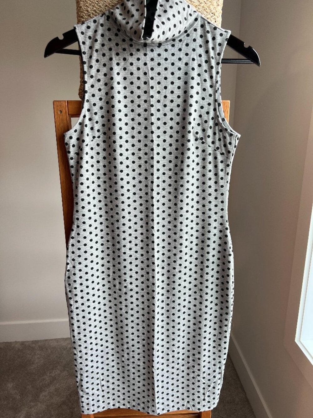 Forever 21 Polka Dot Sleeveless Maxi Dress
